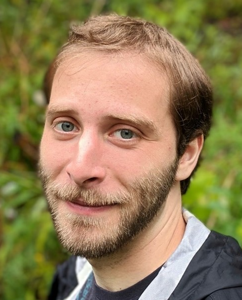Headshot of daniel