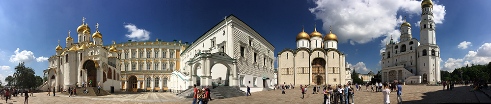 Panorama of St. Petersburg by Siobhán Seigne