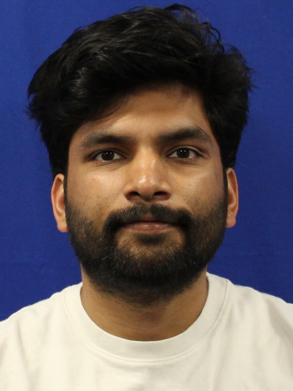 Headshot of Professor Gupta.