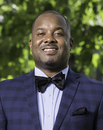 Headshot of Jeffrey Q. McCune.