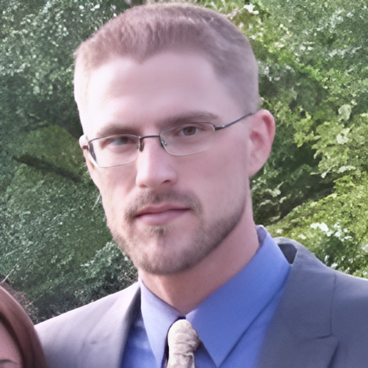 Headshot of Jason Holt.