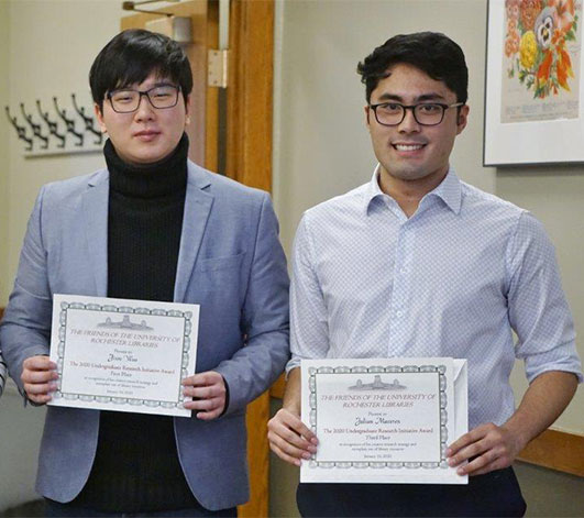 Julian and Jisoo with their award