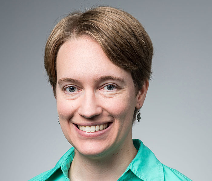 A headshot of Shauna Paradine.