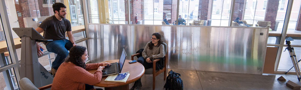 Students in Rettner work space