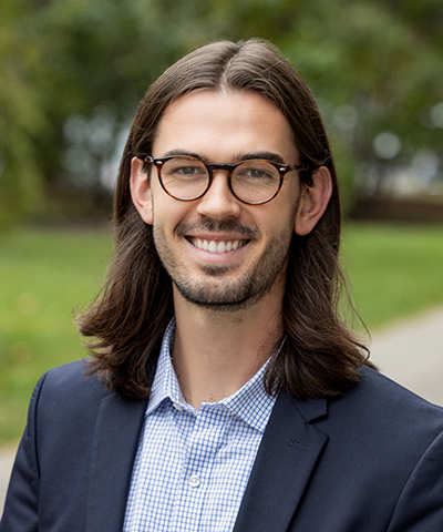 Headshot of Benjamin.